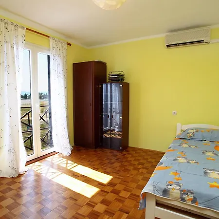 Apartman Three-bedroom Spacious Modern Ss Lucija