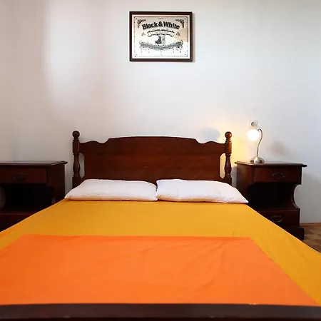 Apartment Three-bedroom Spacious Modern Ss Lucija